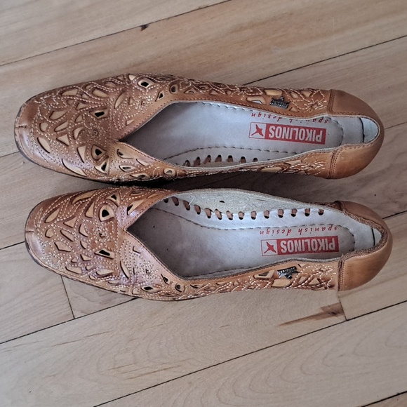 Pikolinos tan low heels - Picture 2 of 4